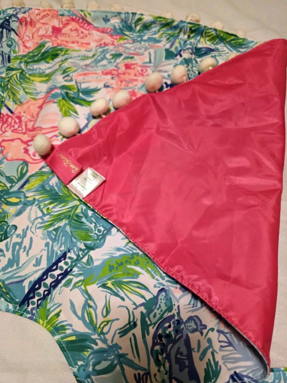 Lilly Pulitzer Christmas Tree Skirt Boho Tropical Pom Pom Trim NWOT 46" Diameter - Picture 8 of 16